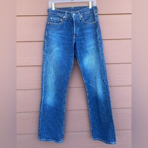 Levi’s Women Straight Leg Jeans 100% Cotton Size 28X32